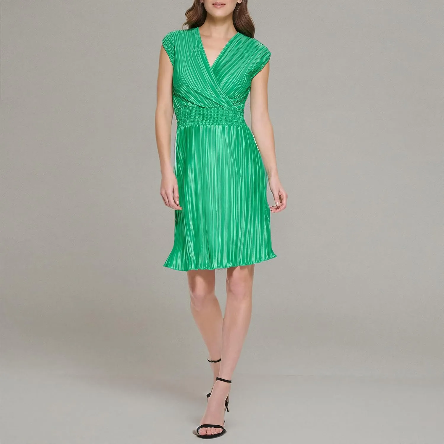 DKNY Women's Sleeveless V-Neck Knit Dress