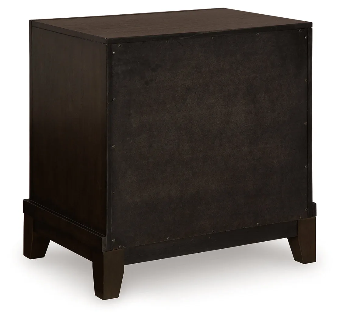 Neymorton King Upholstered Panel Bed with Mirrored Dresser and Nightstand in Dark Grayish Brown