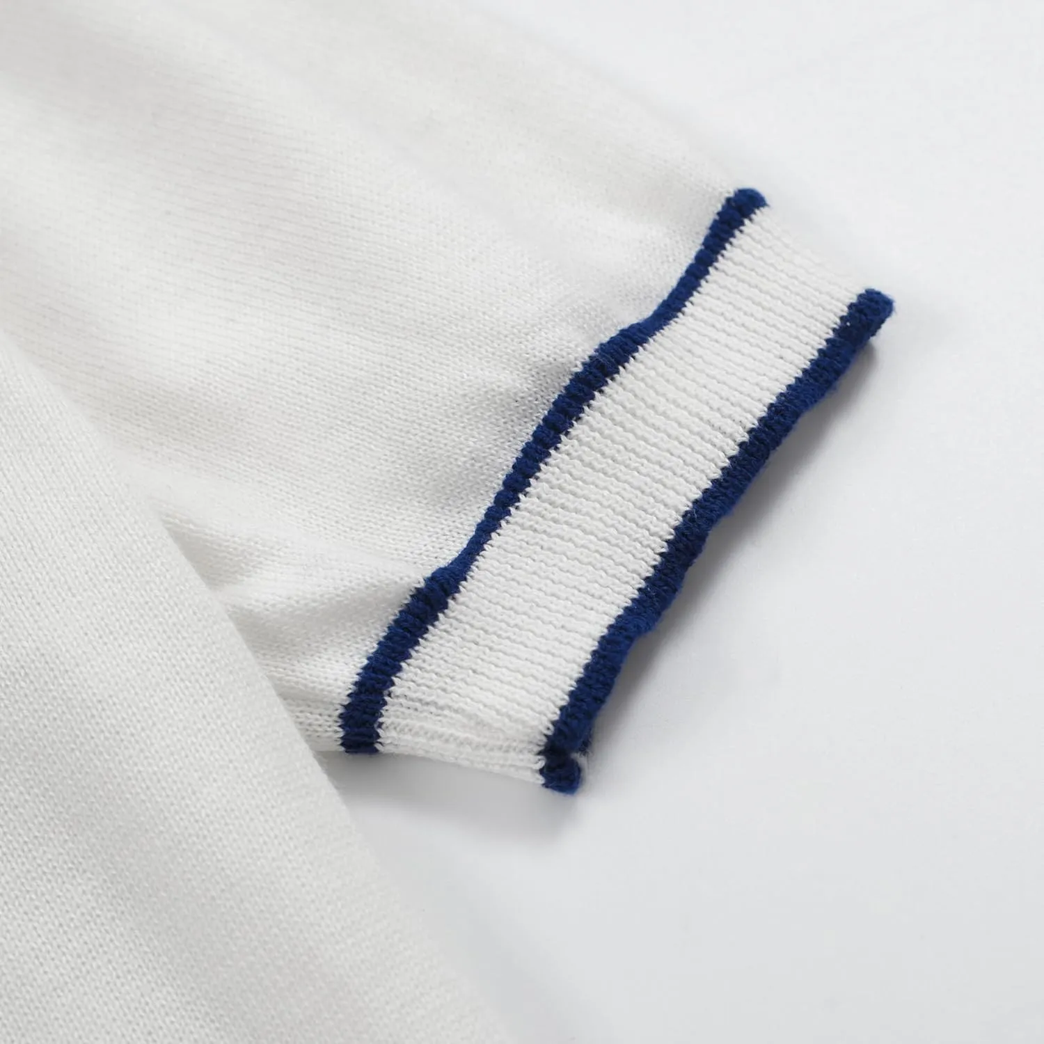 OXKNIT Men's Knitted Vintage Polo Shirts Short-Sleeve Casual V Neck White Shirt with Embroidered Flower