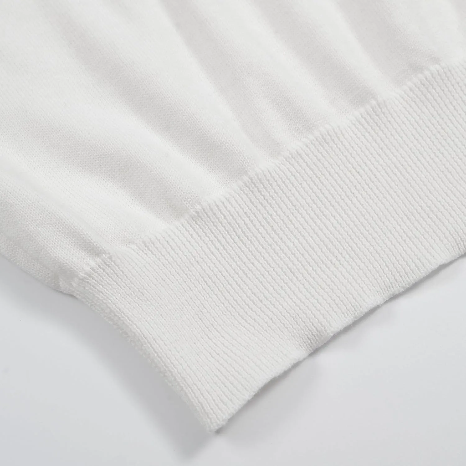 OXKNIT Men's Knitted Vintage Polo Shirts Short-Sleeve Casual V Neck White Shirt with Embroidered Flower